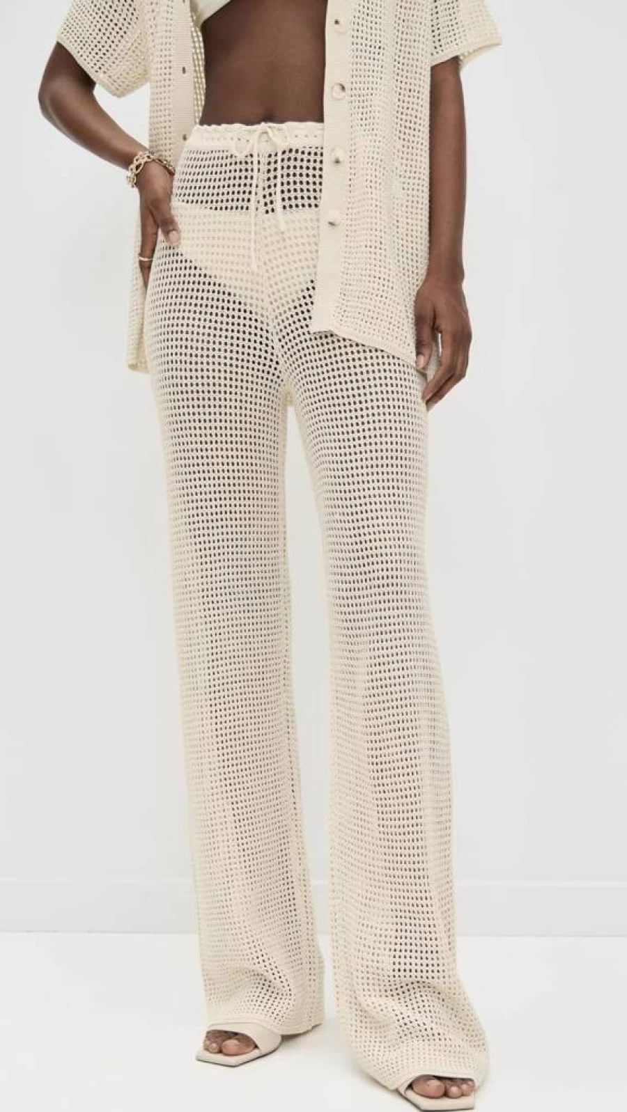 Good American Women's Crochet Pants - Stylish Comfort for Everyday Wear