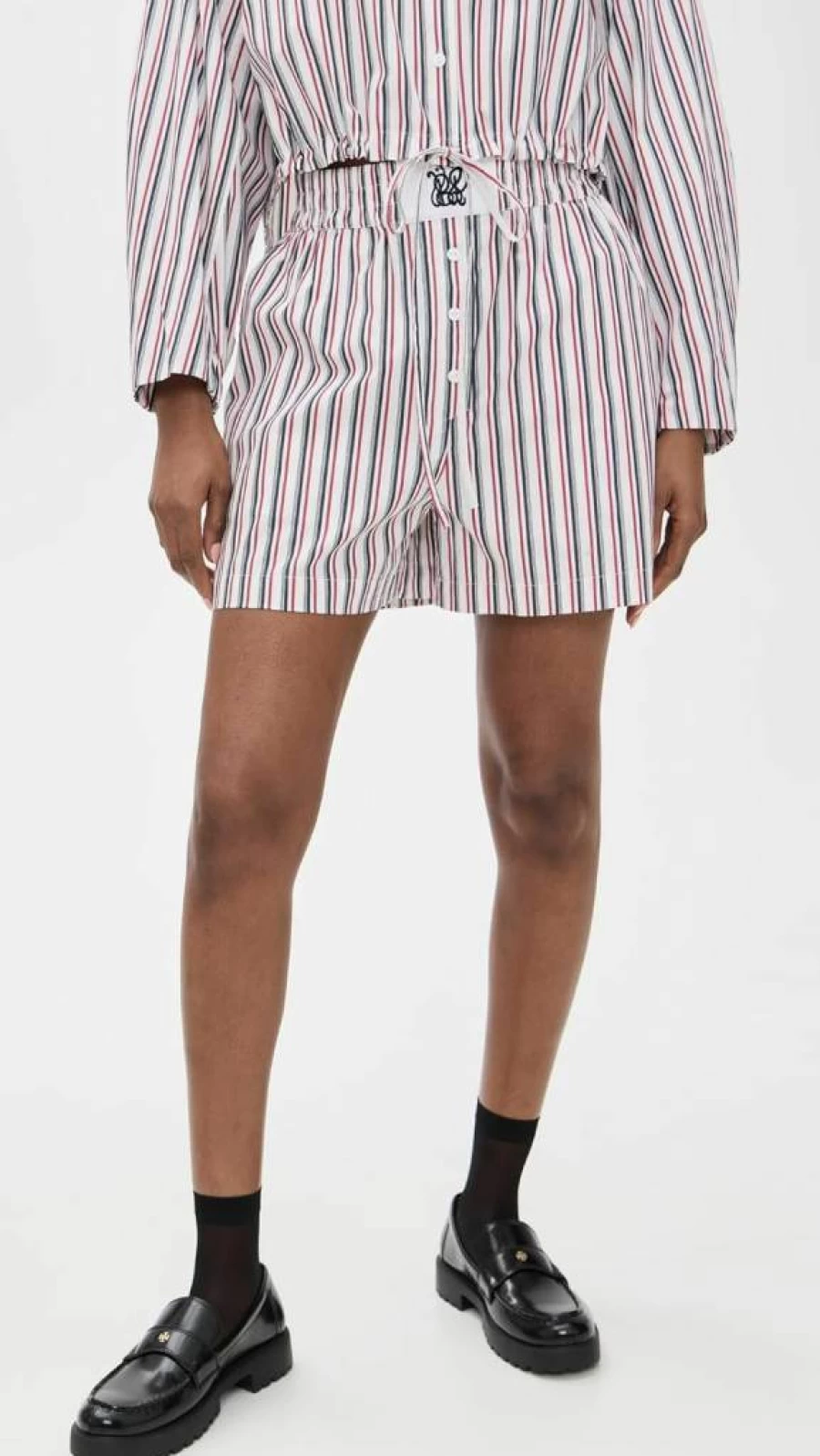 BAUM UND PFERDGARTEN Women's Natie Shorts - Comfortable and Stylish Casual Shorts for Women