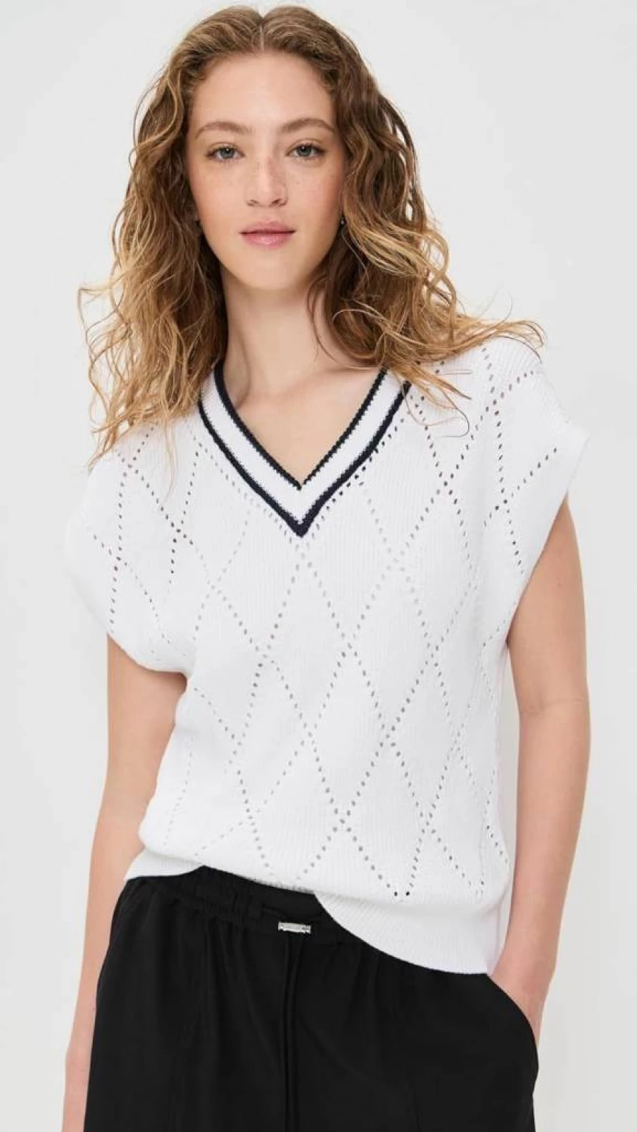 Varley Women's Beaton Diamond Knit Pullover Sweater - Soft Casual Winter Top