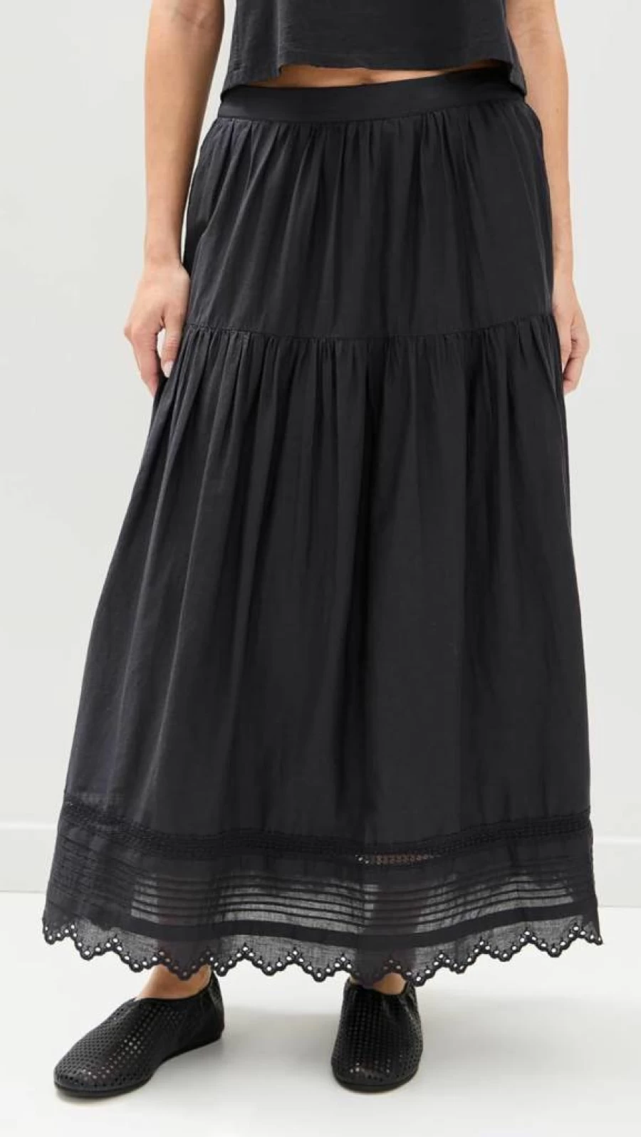 XIRENA Women's Tilda Skirt - Stylish and Comfortable Fashion Skirt for Women