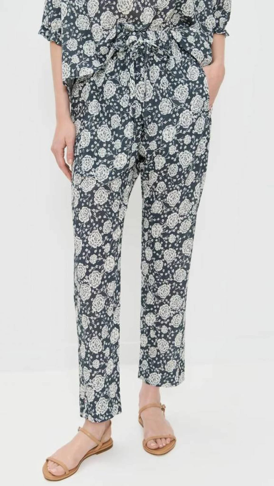 XIRENA Women's High-Waisted Draper Pants - Elegant Flowy Lounge Trousers for Casual Comfort