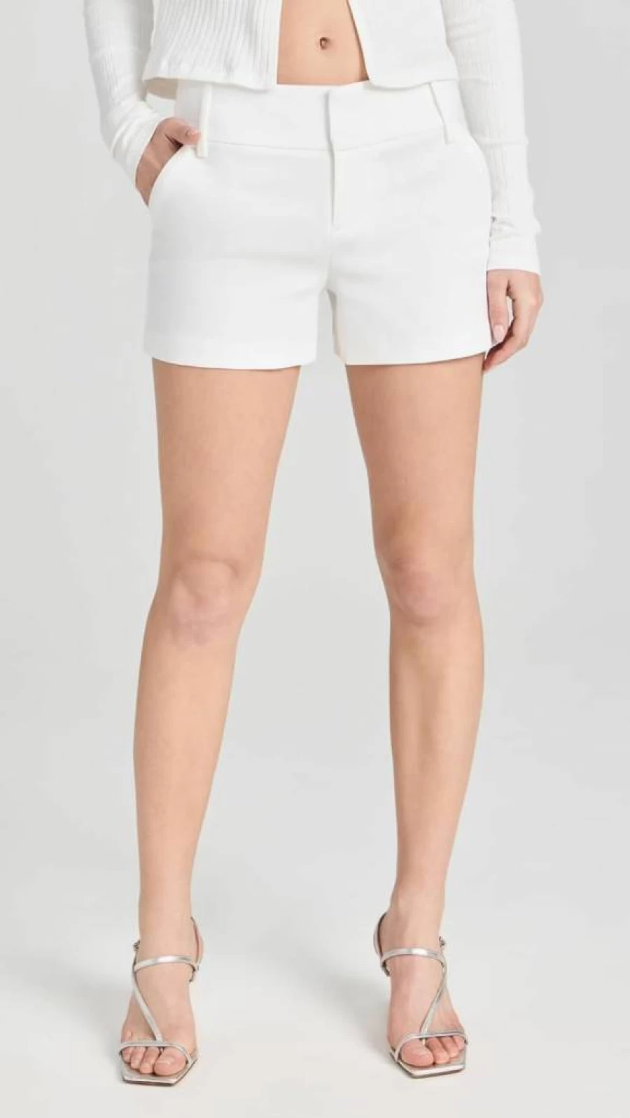 alice + olivia Women's High-Waisted Cady Shorts - Classic Fit Summer Casual Shorts